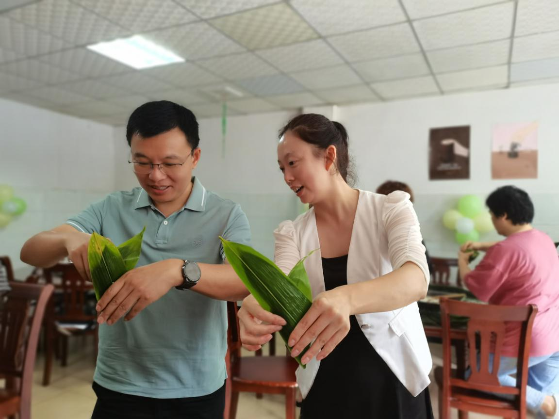 图片2.png 图片2.png