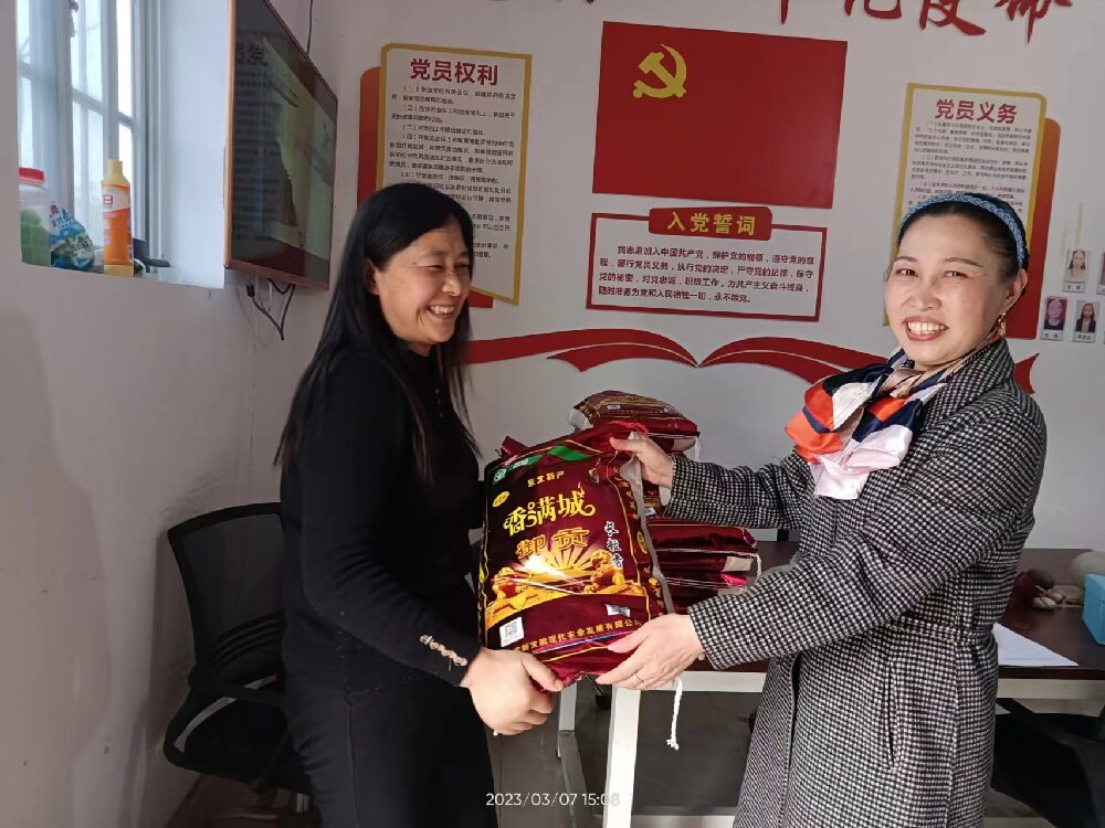 钢联.jpg 钢联.jpg