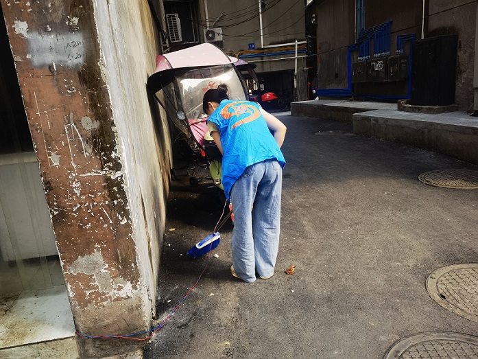 图片2.jpg 图片2.jpg