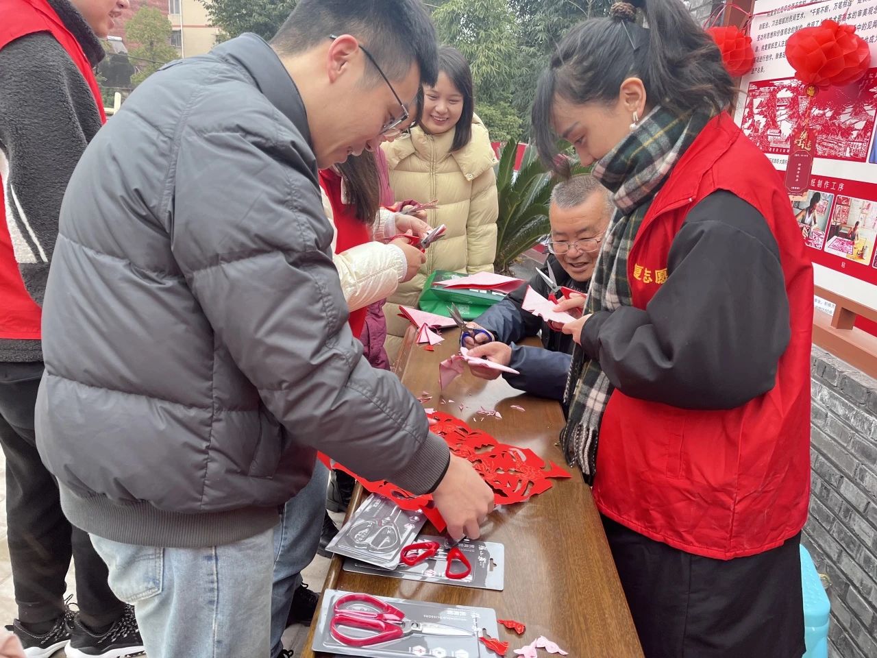 图片2.jpg 图片2.jpg