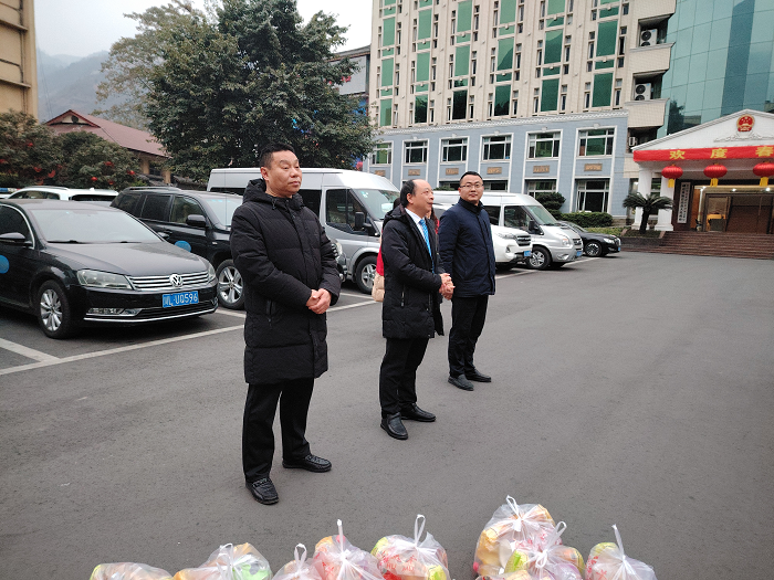 图片2.png 图片2.png