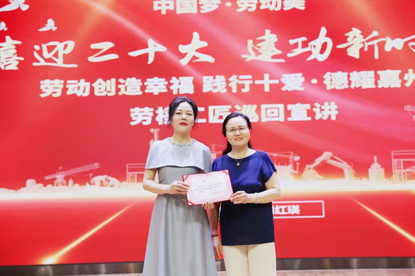 海棠2.jpg 海棠2.jpg