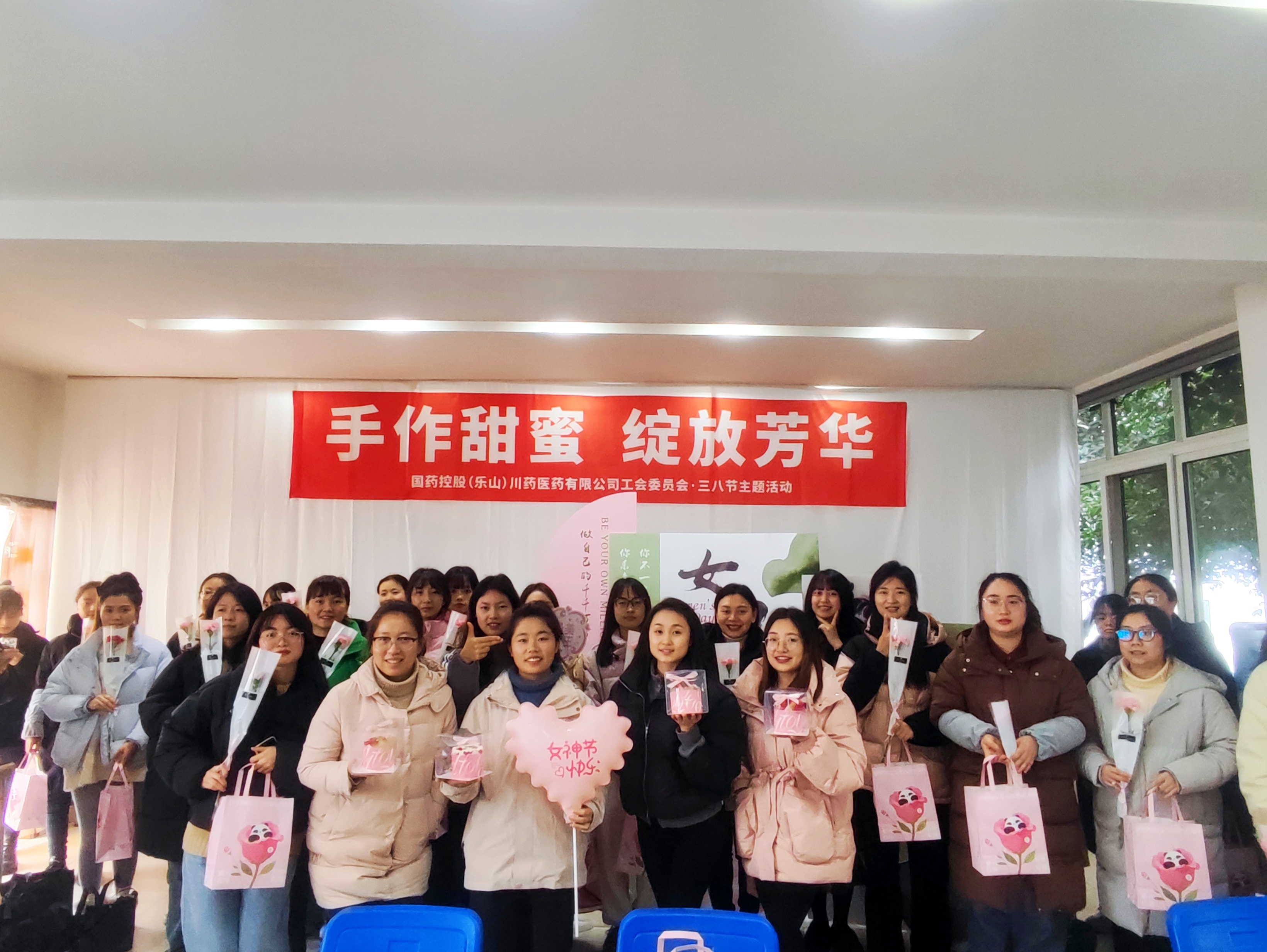 82a49428cc4fd30dc1860987495068df_origin(1).jpg 82a49428cc4fd30dc1860987495068df_origin(1).jpg