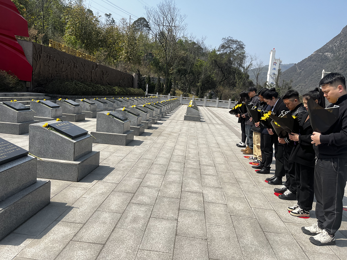 图片2.png 图片2.png