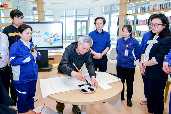 2_副本.jpg 2_副本.jpg