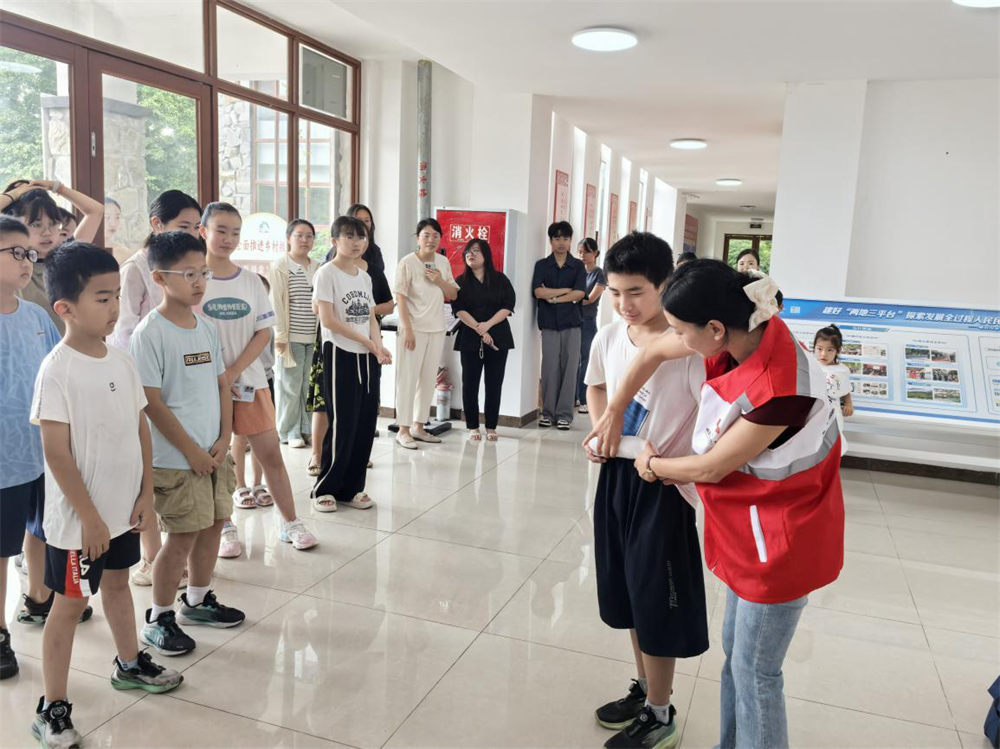 图片2.png 图片2.png