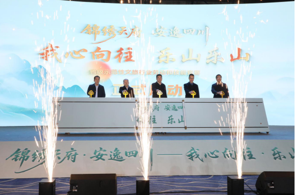 截图_选择区域_20251118155735.png 截图_选择区域_20251118155735.png